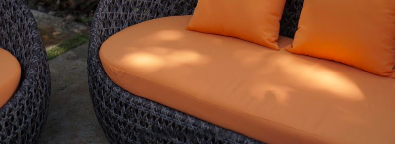 Outdoor Stylish Sofa - Rattan Synthetic