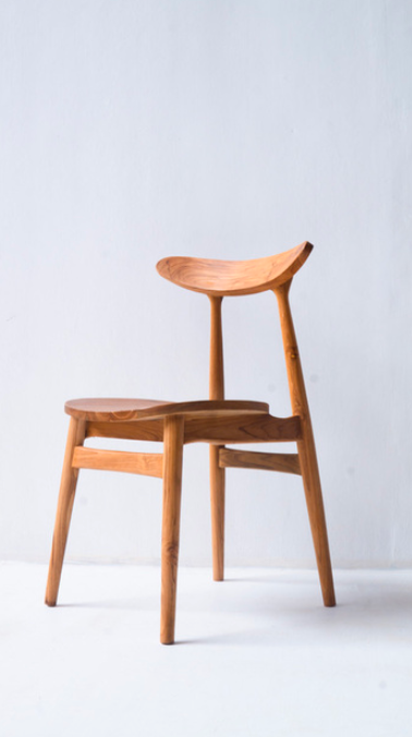 Contemporary - Design Chair Solid Teak with A Trendy Vintage Style