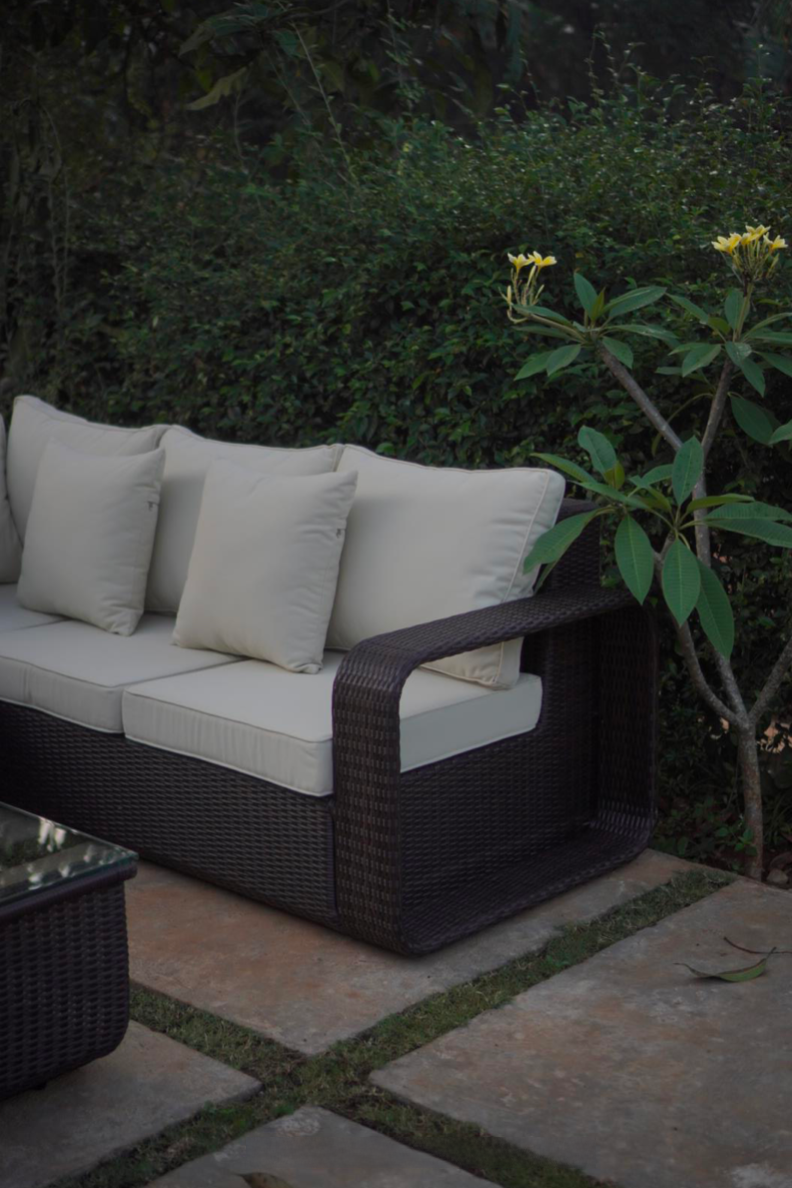 Stylish Rattan Synthetic & Aluminium