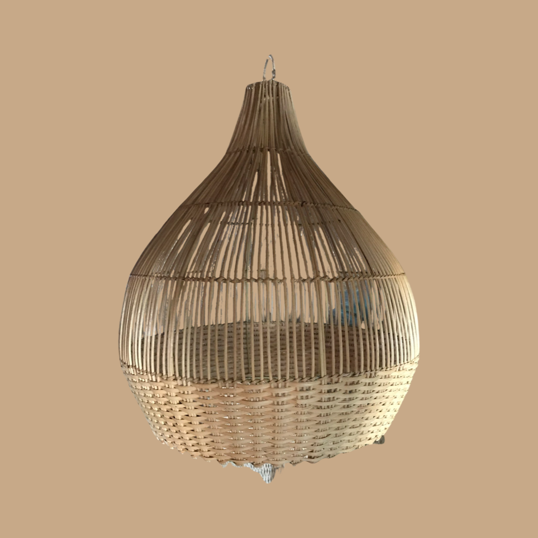 Classic Rattan Lamp